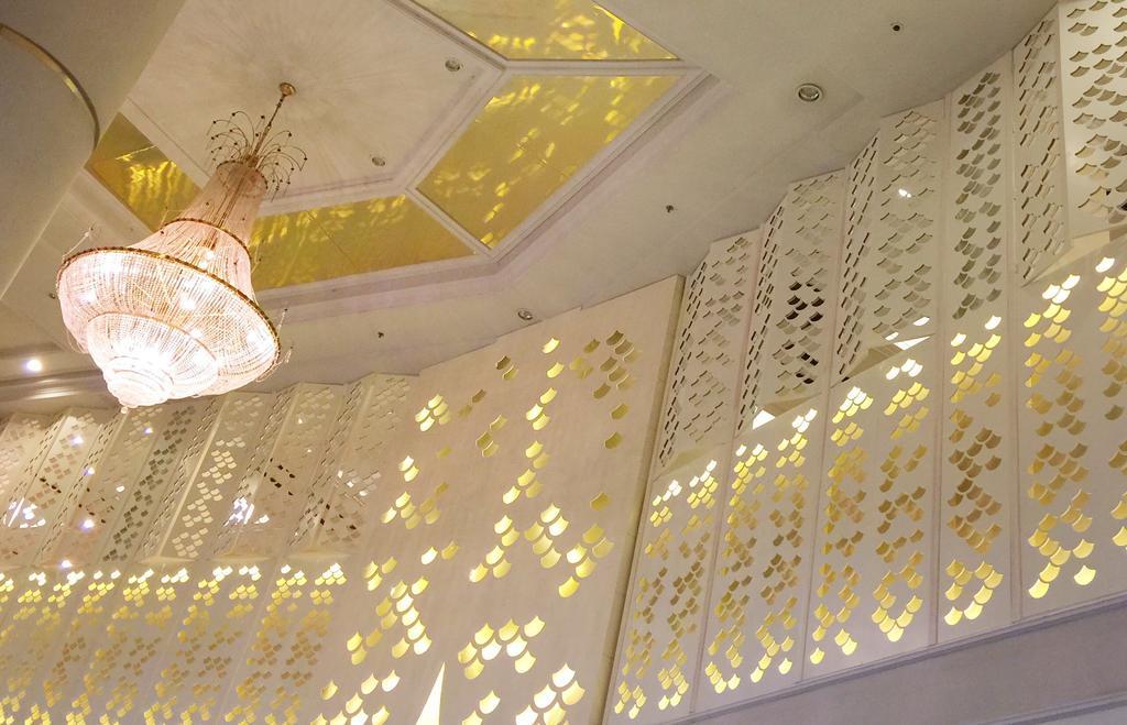 Ploy Palace Hotel Mukdahan Exterior foto